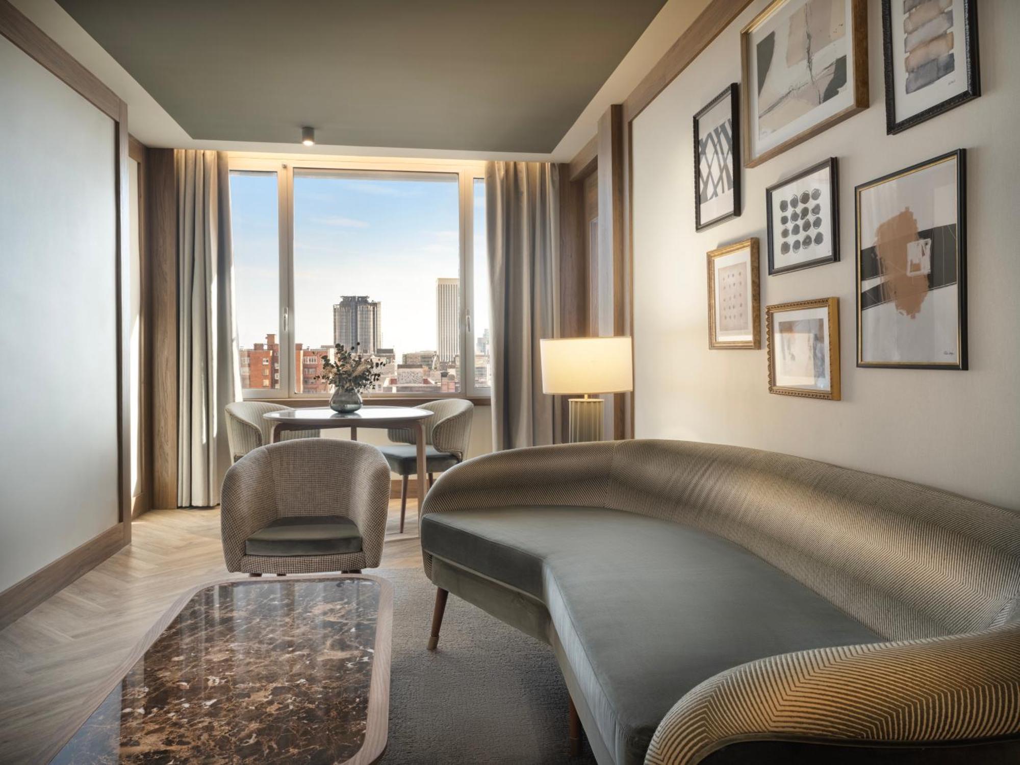The Westin Madrid Cuzco Hotel Ngoại thất bức ảnh