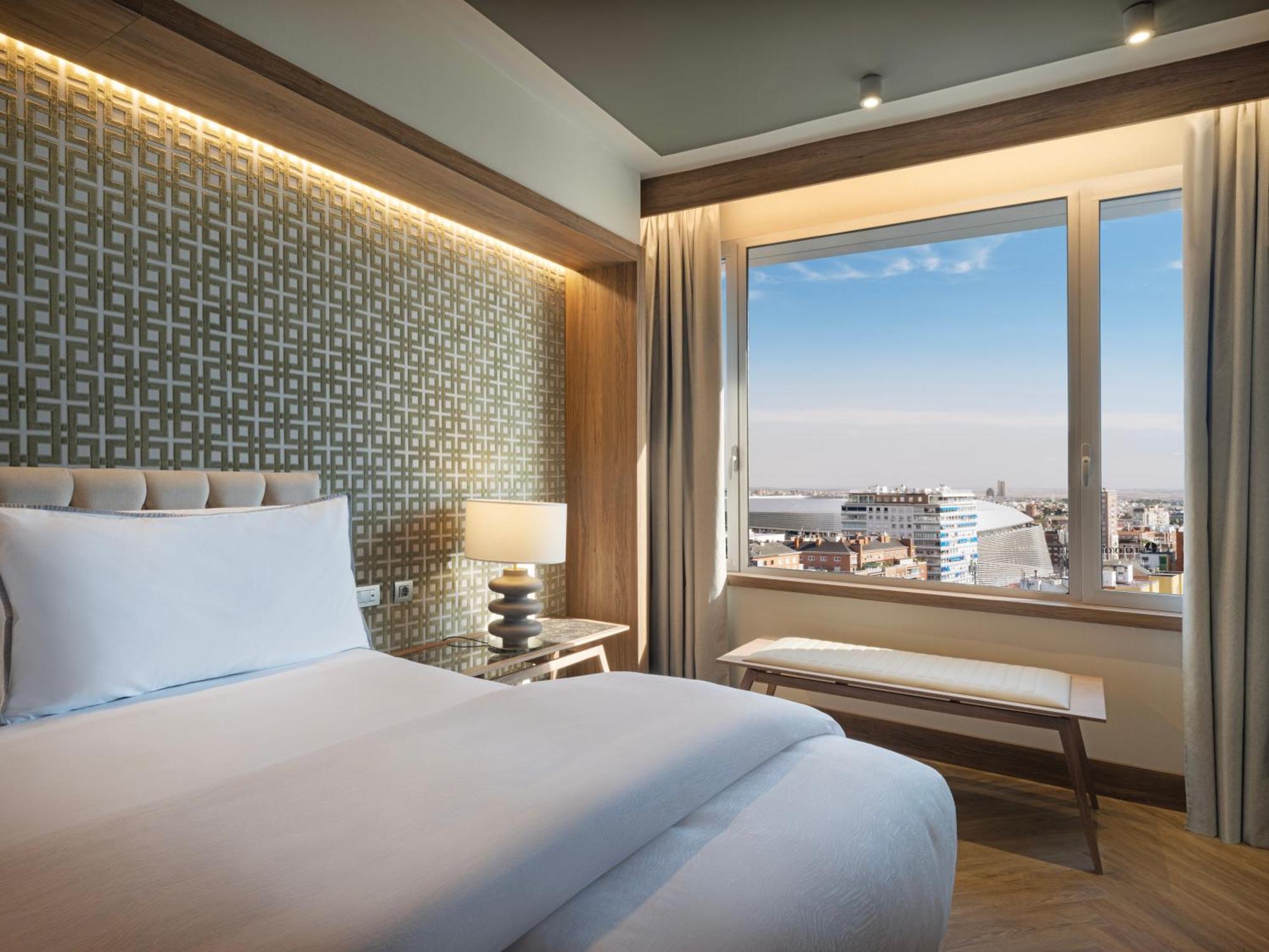 The Westin Madrid Cuzco Hotel Ngoại thất bức ảnh