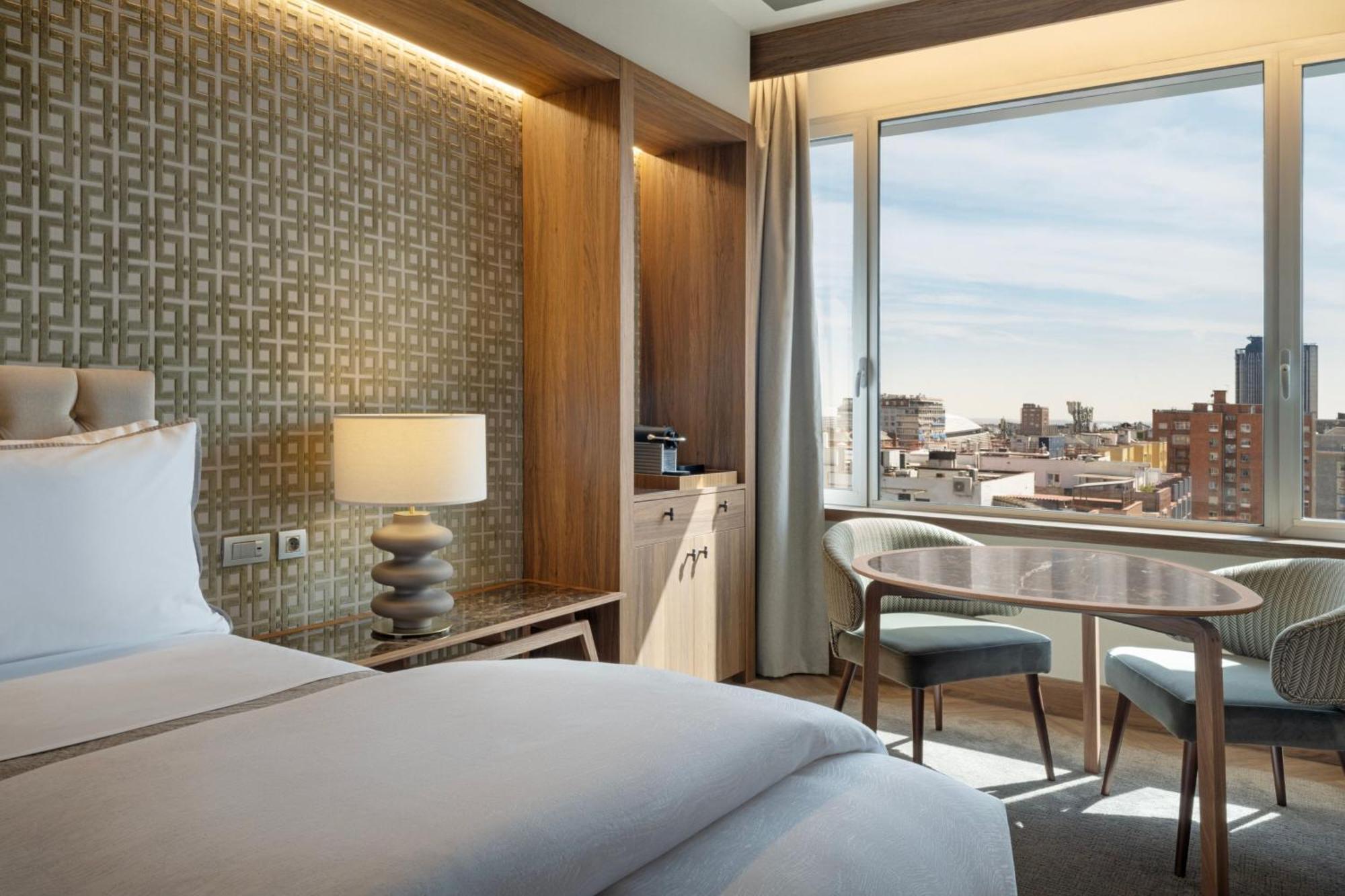 The Westin Madrid Cuzco Hotel Ngoại thất bức ảnh