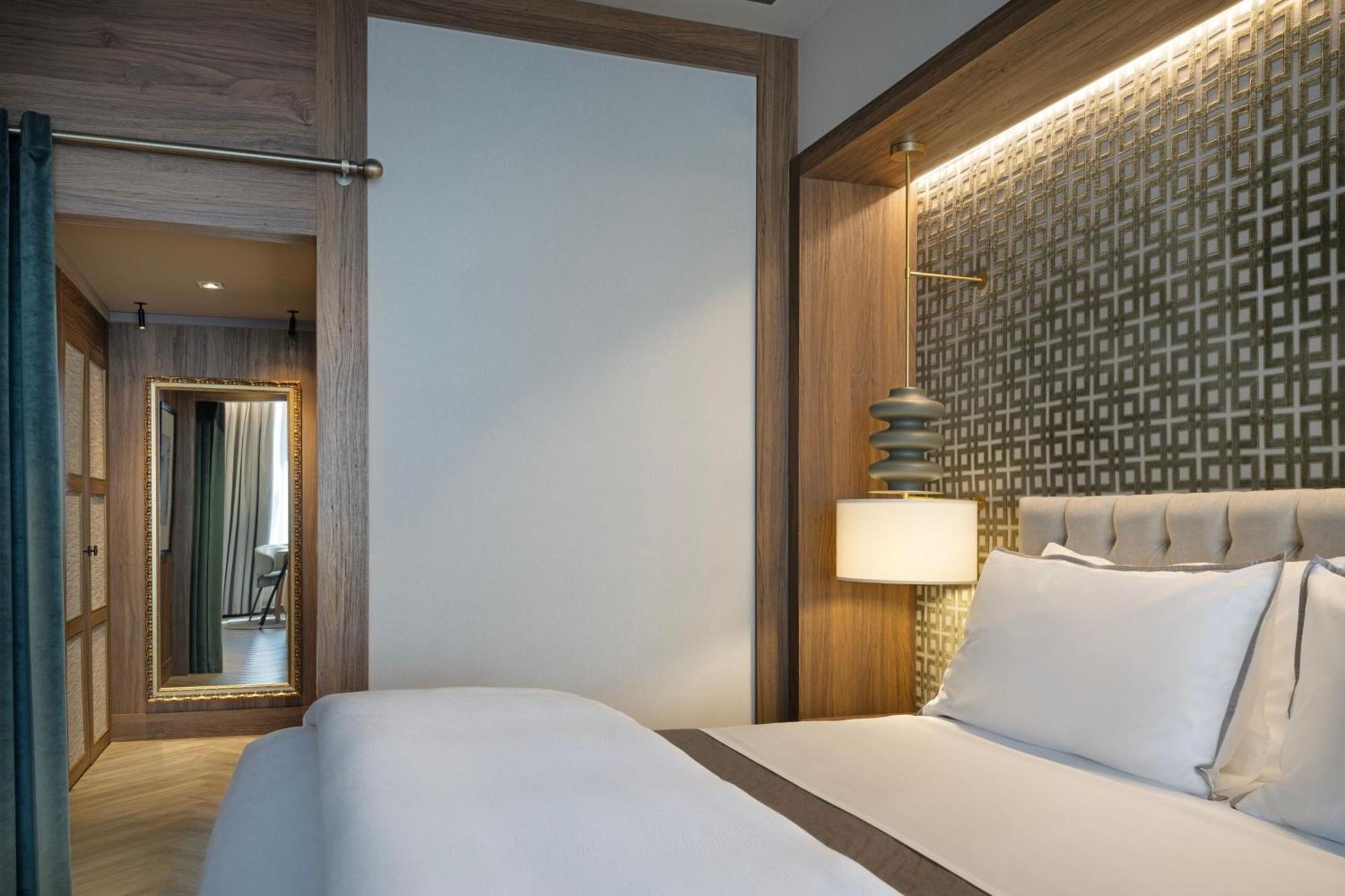 The Westin Madrid Cuzco Hotel Ngoại thất bức ảnh
