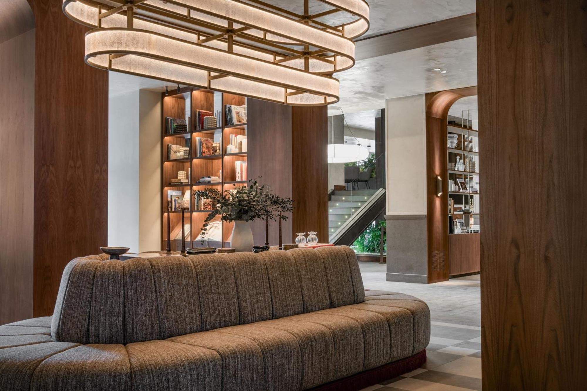 The Westin Madrid Cuzco Hotel Ngoại thất bức ảnh
