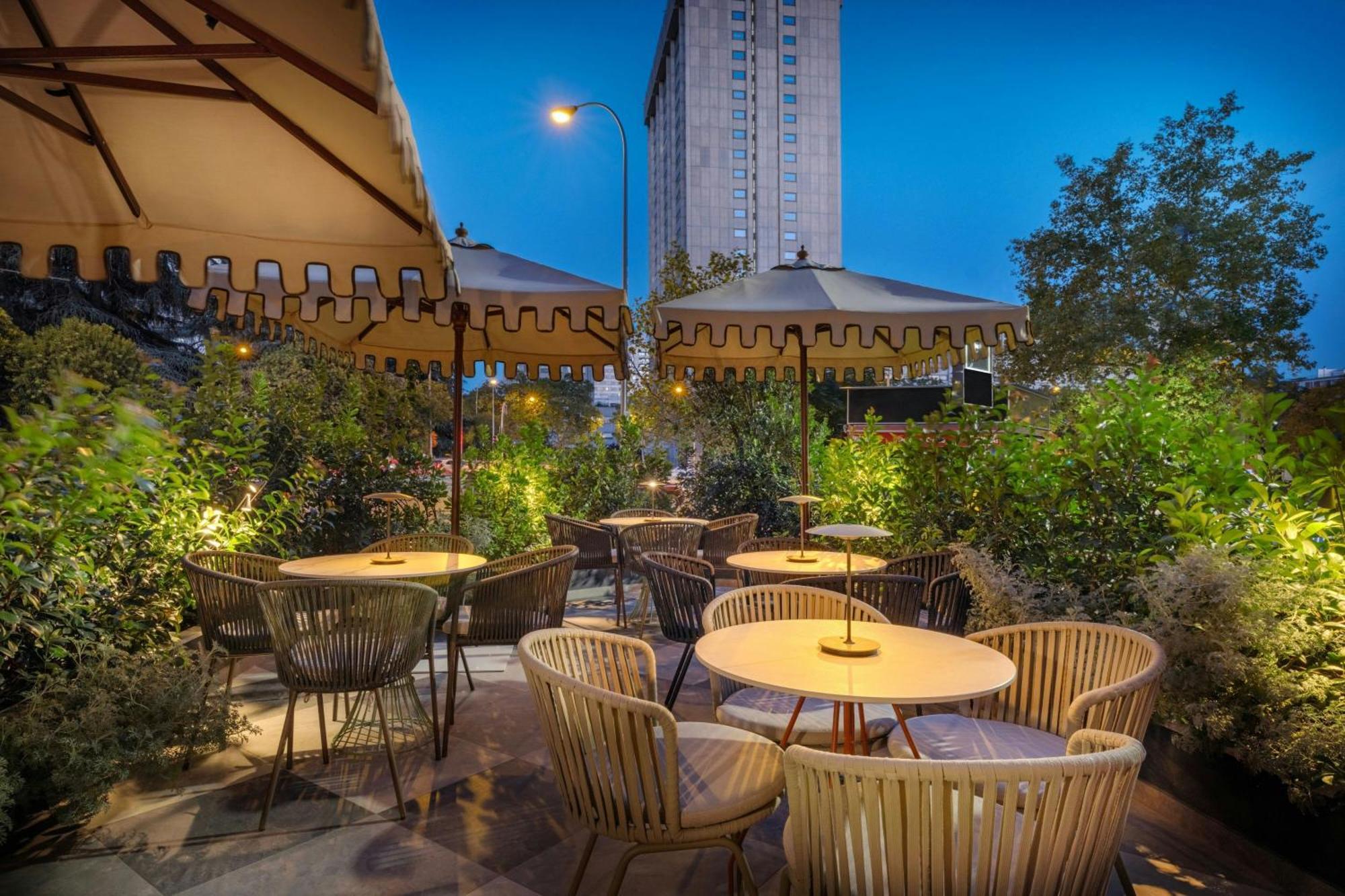 The Westin Madrid Cuzco Hotel Ngoại thất bức ảnh